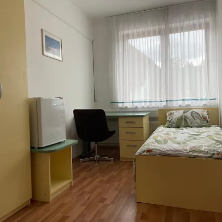 Gostilna Menina Hostel *