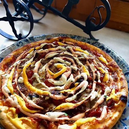 Hostel Gostilna Menina